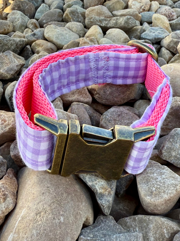 Collar para Perro “Blossom” – Vichy Pastel con Estilo Campestre