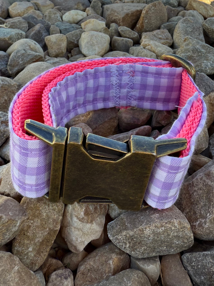 Collar para Perro “Blossom” – Vichy Pastel con Estilo Campestre