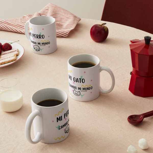 Taza de Cerámica "Mi Perro Cambió Mi Mundo" / "Mi Gato Cambió Mi Mundo" de Vetoven