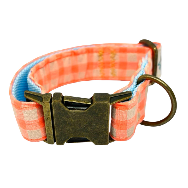 Collar para Perros Vichy Neón Coral Pop 🌺 – Hecho a Mano y Diseñado por Veterinarios