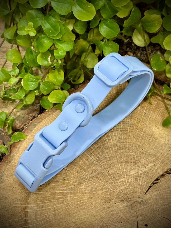 Collar Waterproof Cielo Vetoven – Azul Claro, Resistente al Agua y Fácil de Limpiar