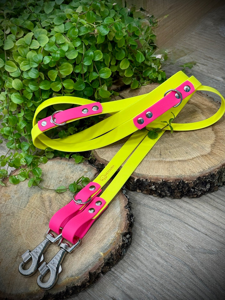 Correa Multiposición para Perro Playa Fucsia – Impermeable, Ajustable y con Doble Mosquetón de Seguridad
