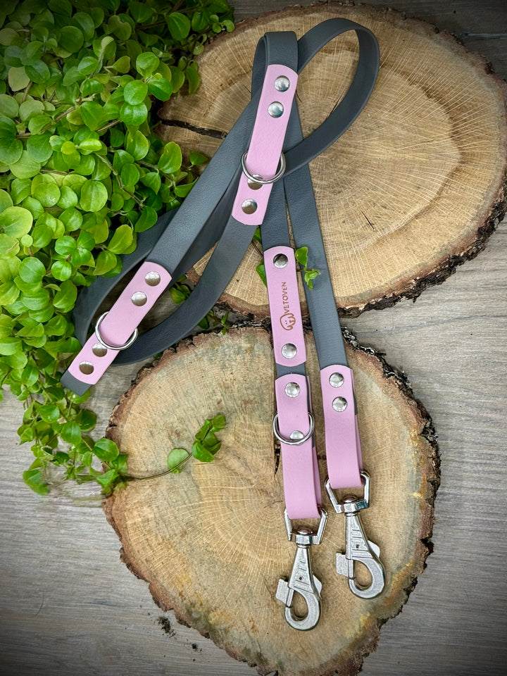 Correa Multiposición Río Rosa – Paseos Waterproof con Estilo y Libertad