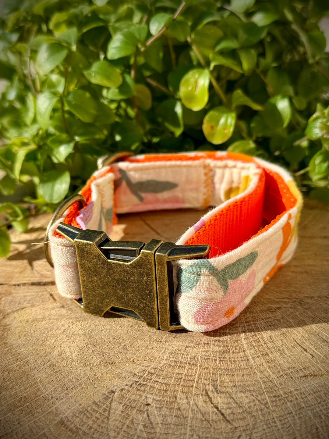 Collar para Perro “Azucena Naranja” – Colección Jardines de Verano