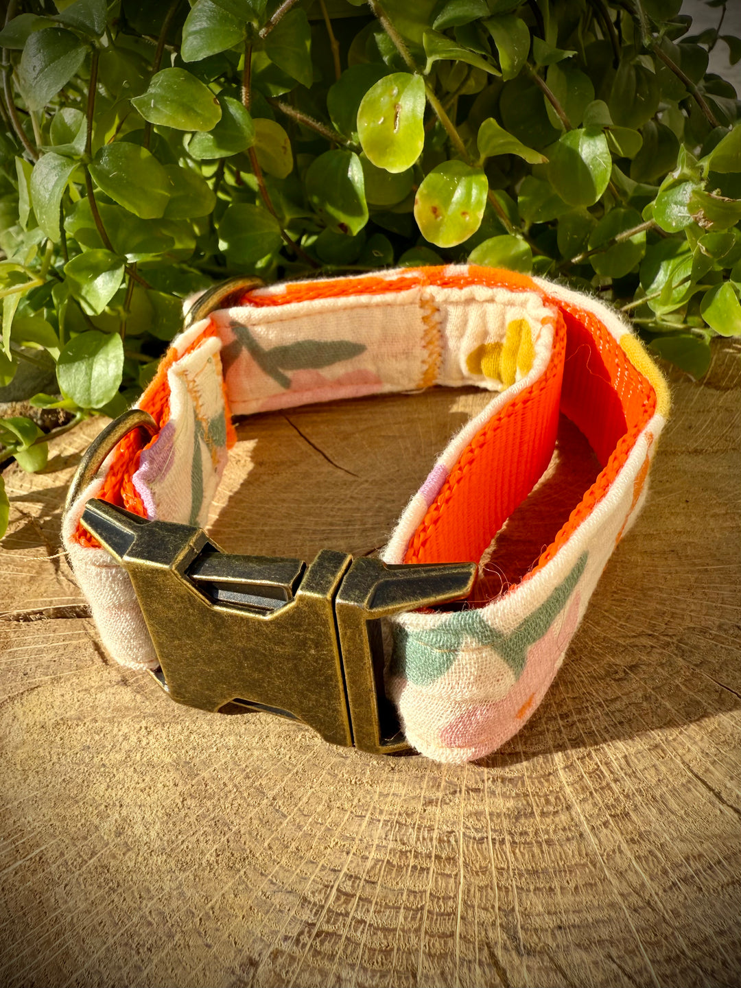 Collar para Perro “Azucena Naranja” – Colección Jardines de Verano
