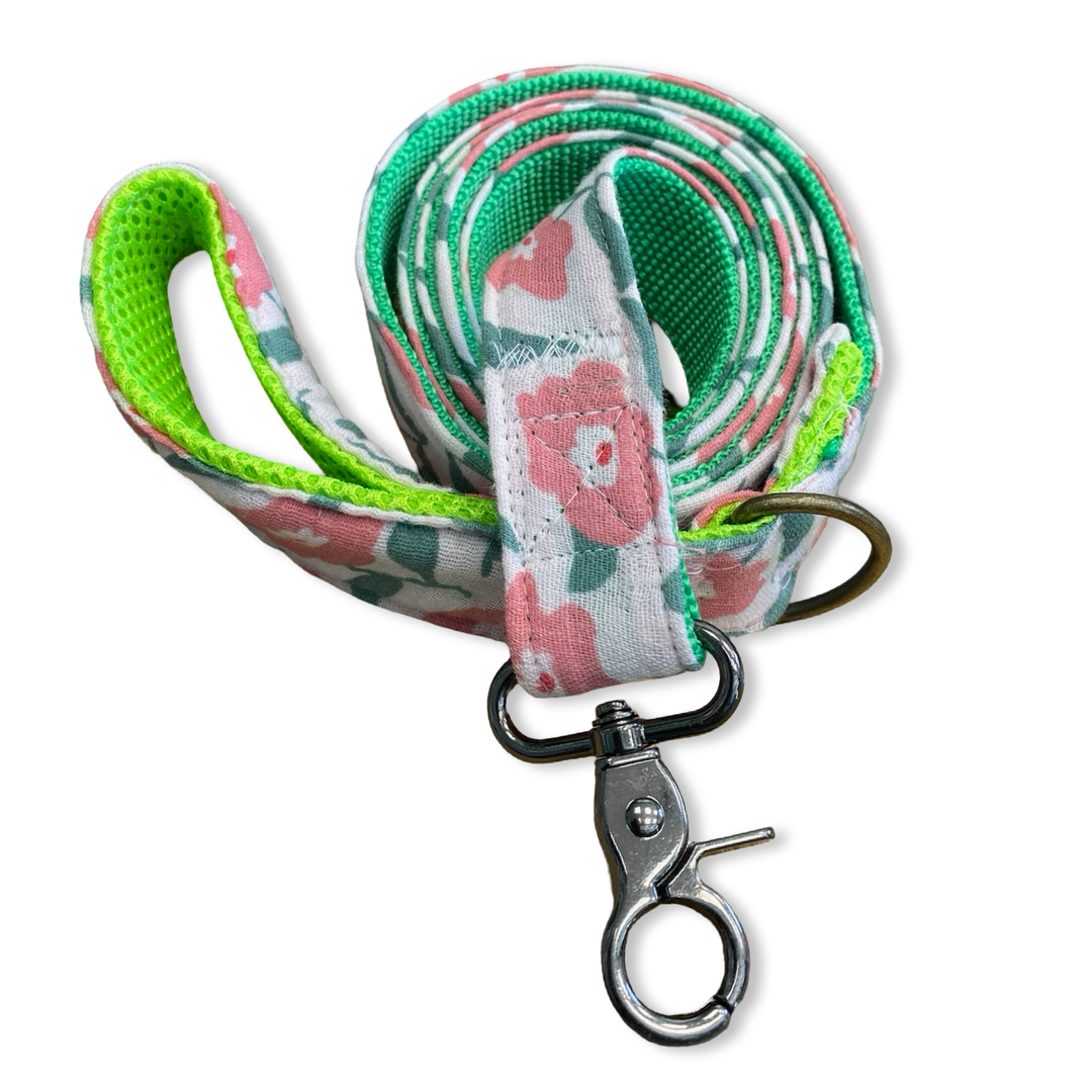 Correa para Perros Jardín de Rosas 🌸 (150 cm) – Colección Jardín de Verano | Hecha a Mano y Diseñada por Veterinarios