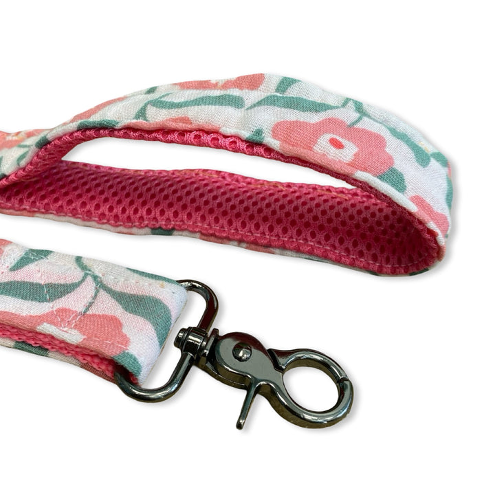 Correa para Perros Jardín de Rosas 🌸 (150 cm) – Colección Jardín de Verano | Hecha a Mano y Diseñada por Veterinarios