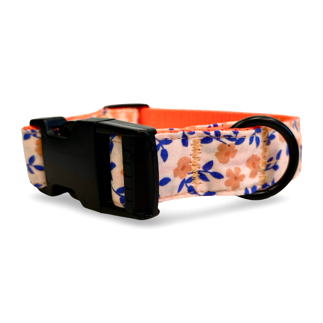 Collar artesanal para perro con estampado de flores naranjas Flor de Albaricoque de Vetoven.