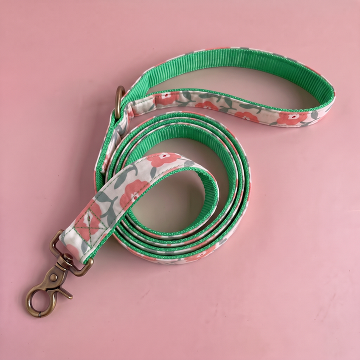 Correa para Perros Jardín de Rosas (150 cm) – Colección Jardín de Verano – nylon verde, detalle del asa