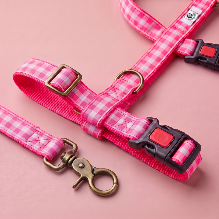 Arnés Galgo Antiescape 3 Puntos Vichy Neón Pink – detalle