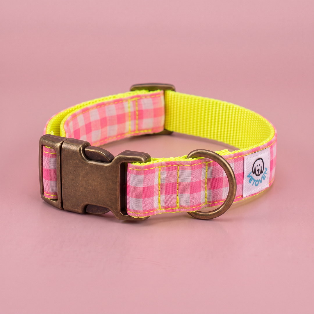 Collar para Perros Vichy Neón Pink Peony – nylon amarillo, detalle