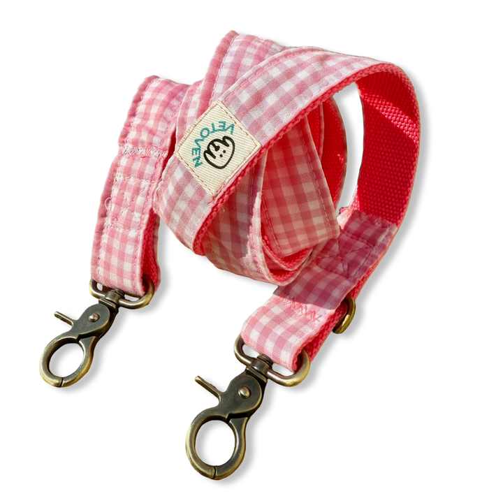 Correa Multiposición para Perros Vichy Rose 🌸 (2 m) – Manos Libres, Hecha a Mano y Diseñada por Veterinarios
