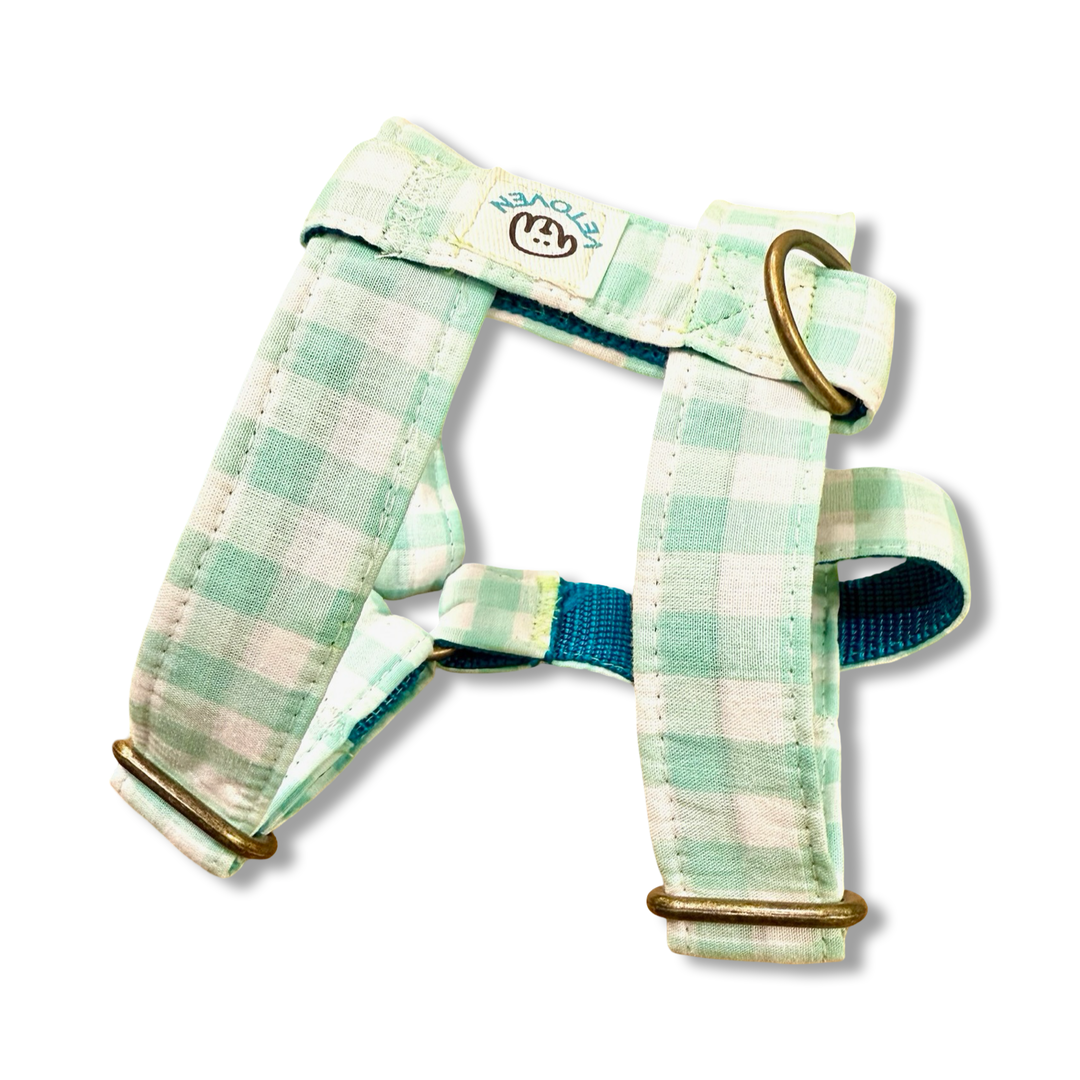 Arnés para perro Vichy Mar 🌊- Diseño en H, hecho a mano y diseñado por veterinarios