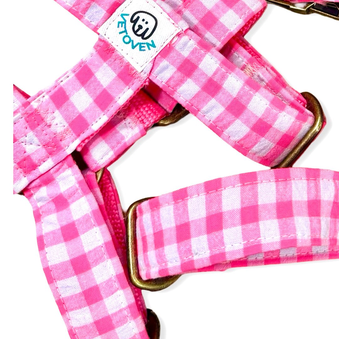 💖 Arnés para Perros Vichy Neón Pink – Diseño en H, Hecho a Mano y Diseñado por Veterinarios