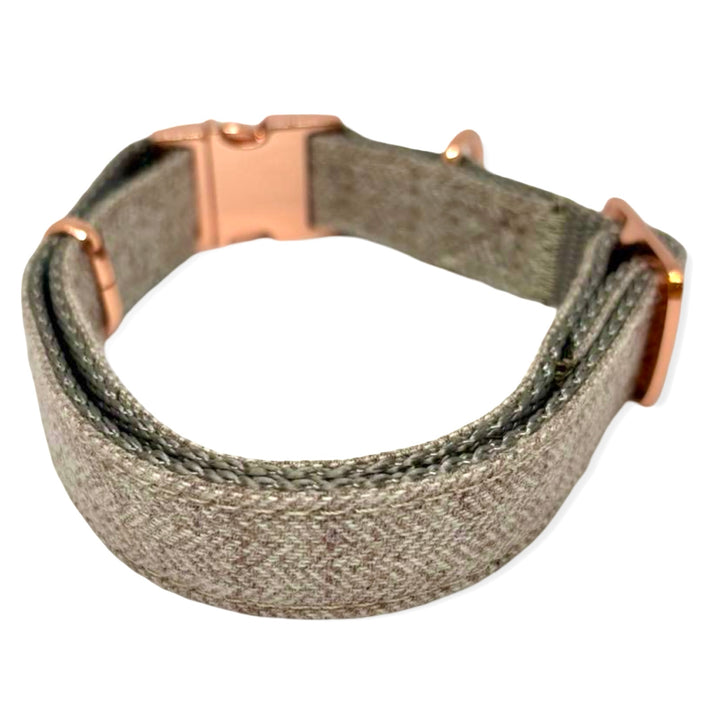 🌲 Collar “Bruma de Pino” – Colección Naturaleza Vetoven