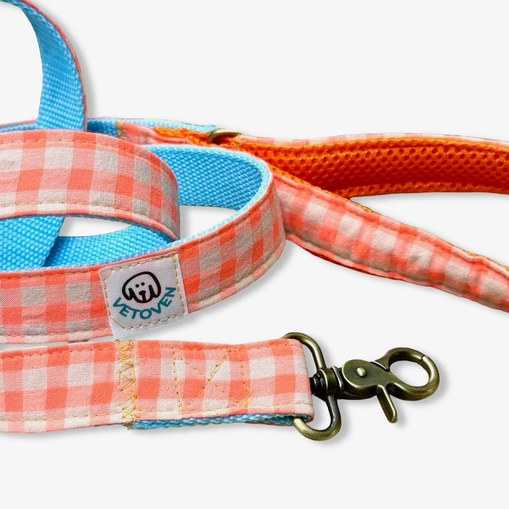 Correa para Perros Vichy Neón Coral Pop 🌺 (150 cm) – Hecha a Mano y Diseñada por Veterinarios