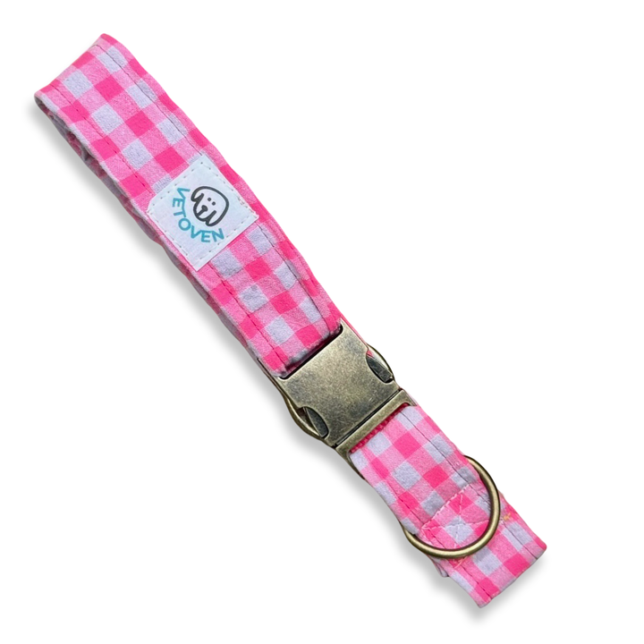 Collar para Perros Vichy Neón Pink Peony 🌸 – Hecho a Mano y Diseñado por Veterinarios